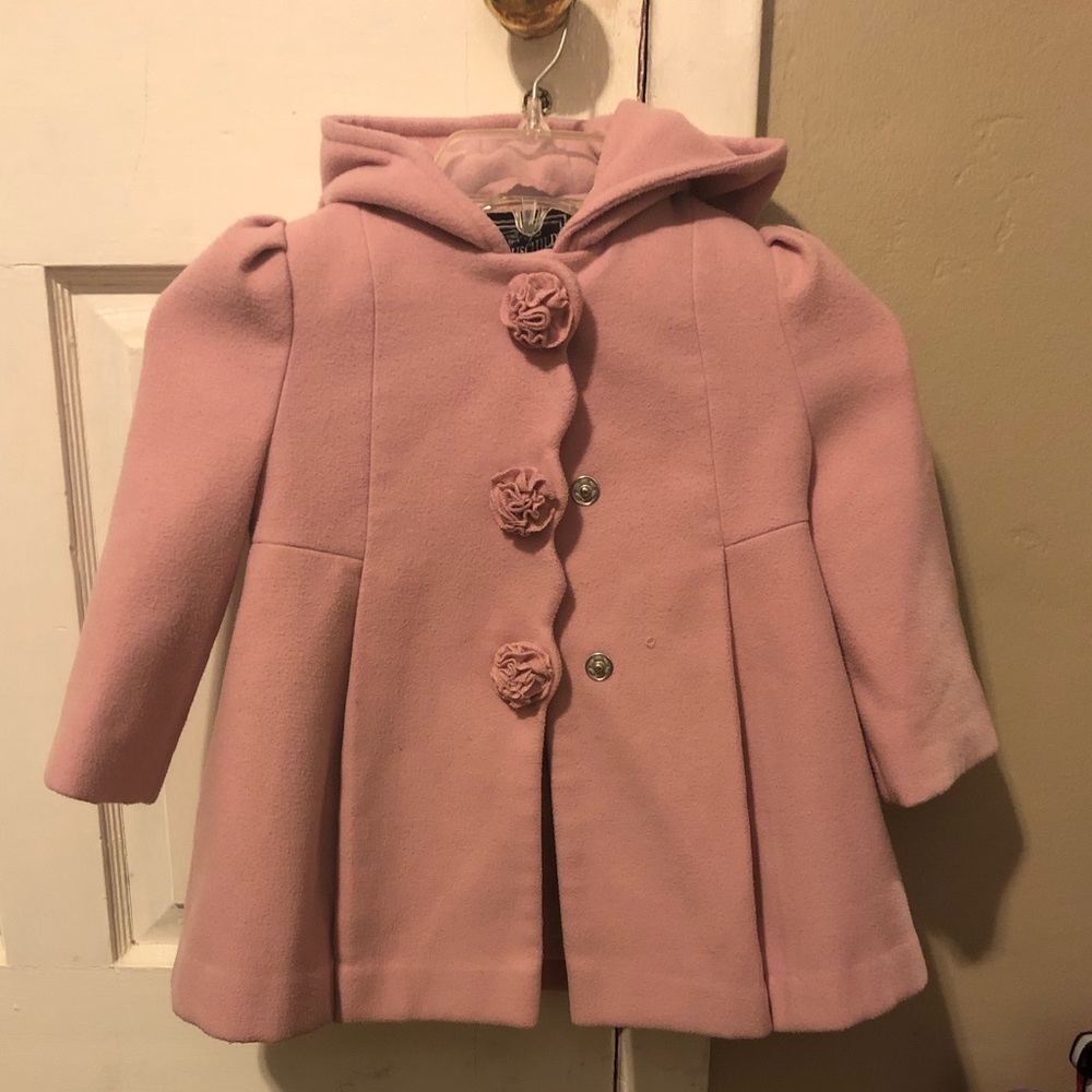Pleated Coat 👧🏽